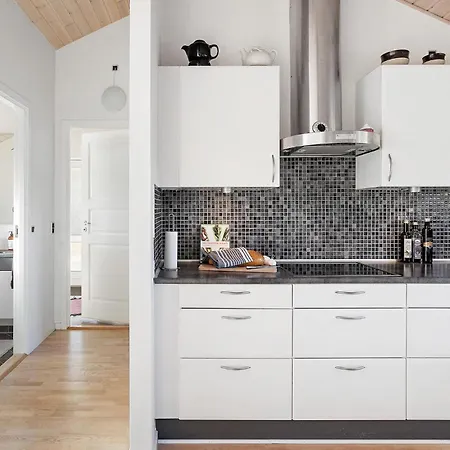 Stunning In With Kitchen