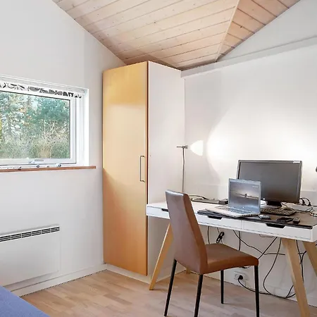 3 Bedroom Gorgeous In * Dannemare